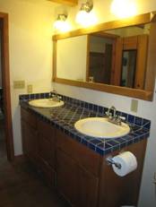 apt c Bath2